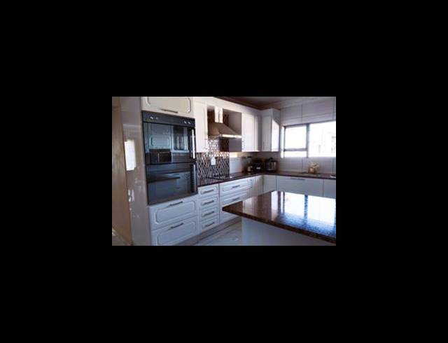 7 BEDROOM HOUSE FOR SALE IN CELTIC MEADOWS